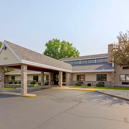 Quality Inn Oshkosh Esterno foto